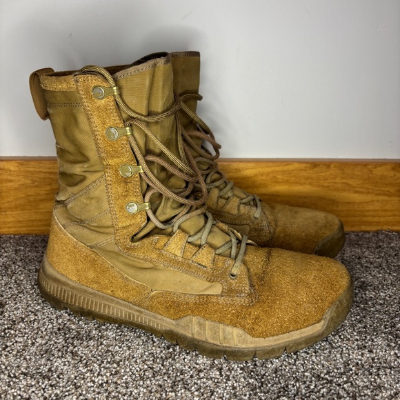 Nike SFB Coyote Military Hiking Boots Mens Sz 8.5 688974-220 - Picture 1 of 8